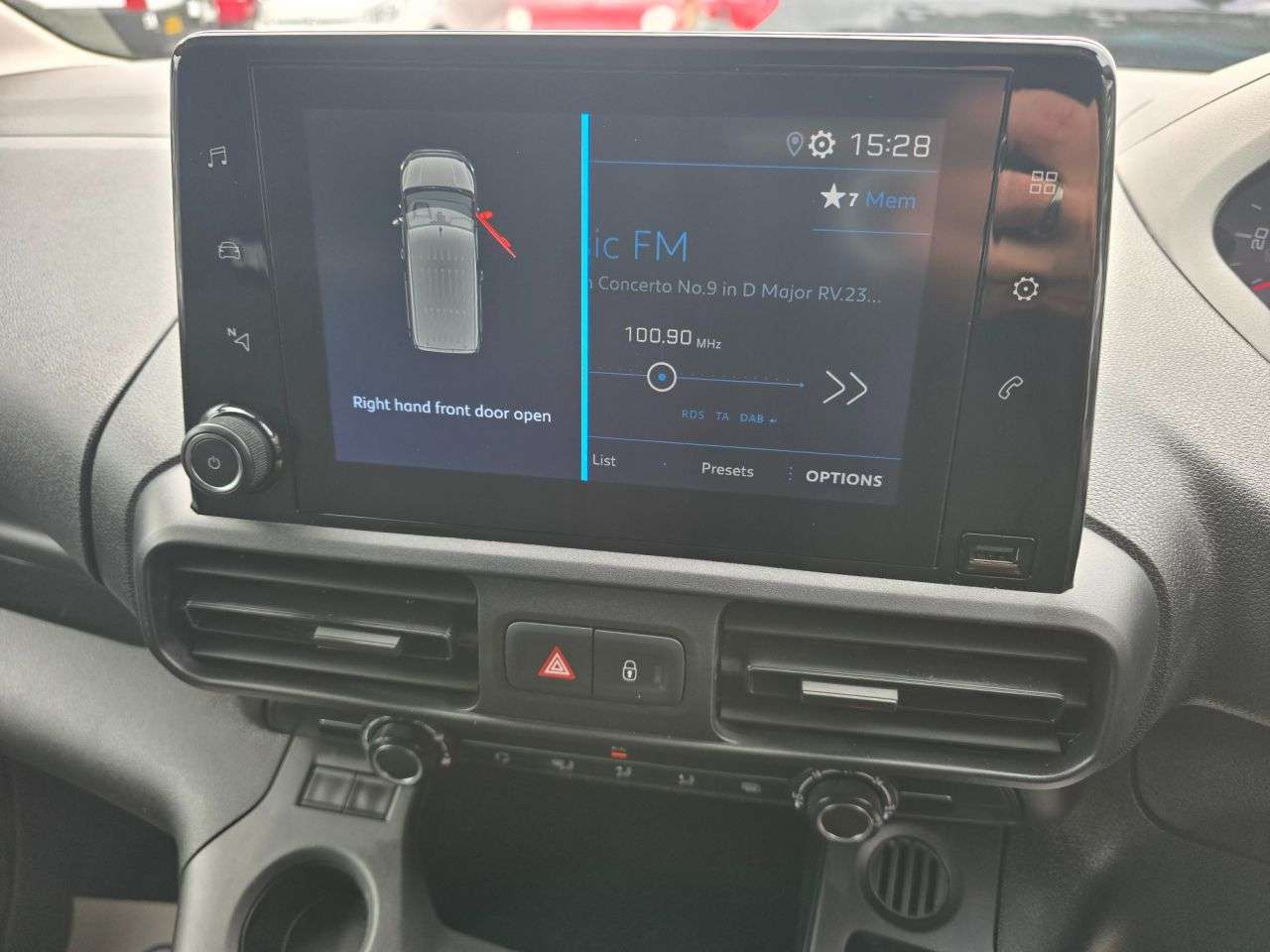 2020 PEUGEOT PARTNER 2020 PEUGEOT PARTNER