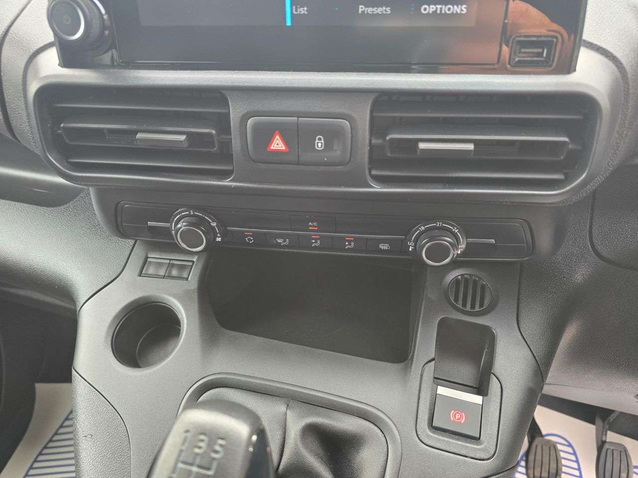 2020 PEUGEOT PARTNER 2020 PEUGEOT PARTNER