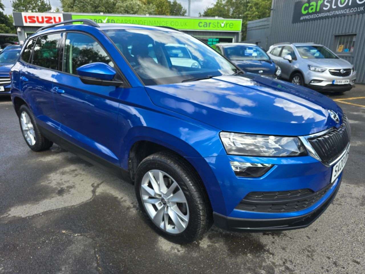 A 2020 SKODA KAROQ 1.0 TSI SE SUV, 42,100 miles, 3 owners, service history, Euro 6 ULEZ, 6-Spe A 2020 SKODA KAROQ 1.0 TSI SE SUV, 42,100 miles, 3 owners, service history, Euro 6 ULEZ, 6-Spe