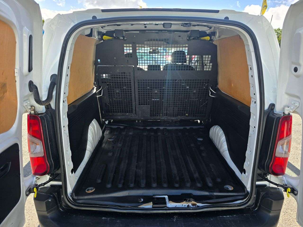 2020 PEUGEOT PARTNER 2020 PEUGEOT PARTNER