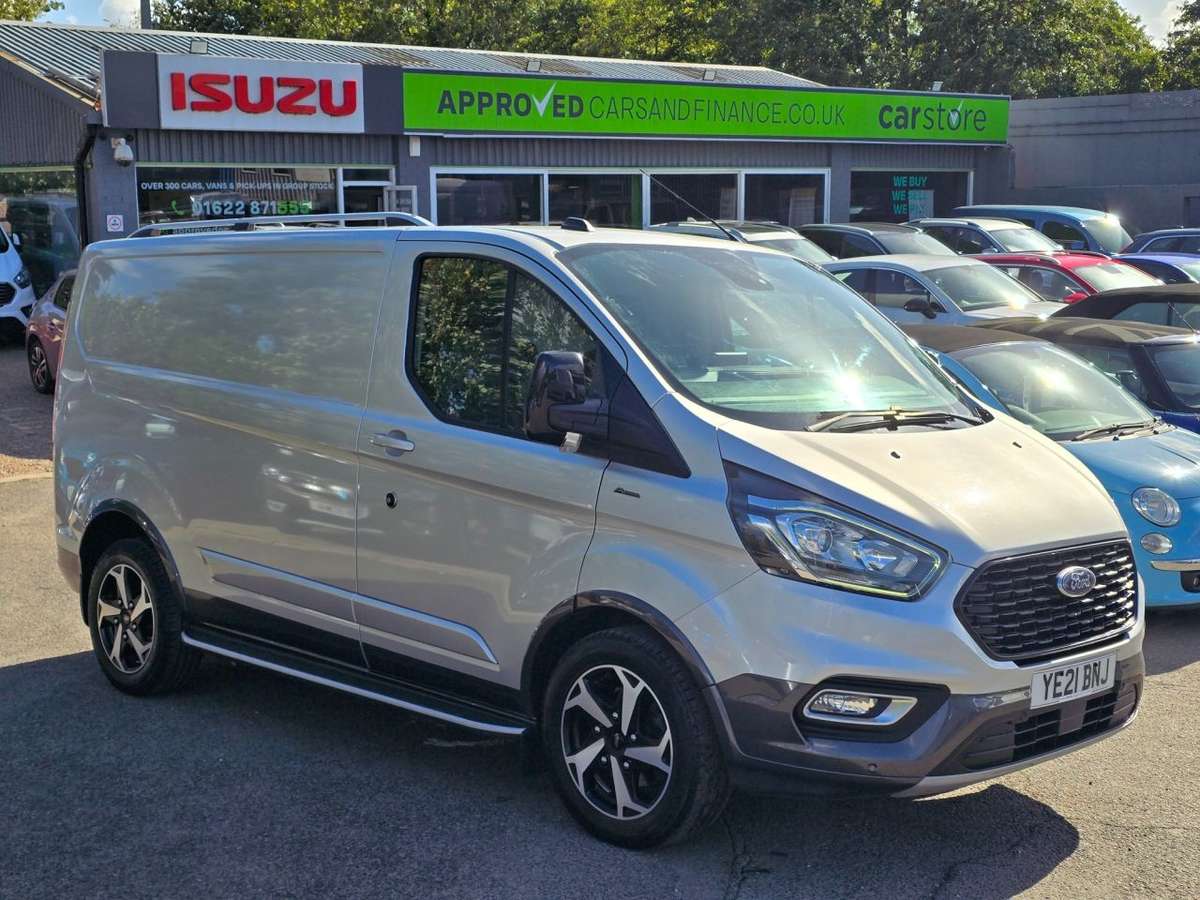 Check out this Ford Transit Custom 2021 Diesel Manual