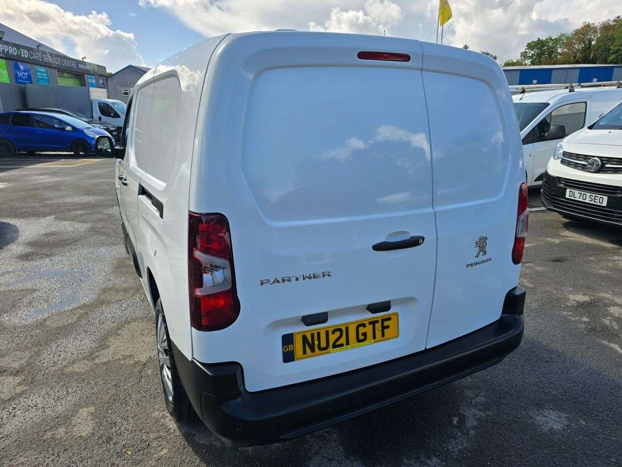 2021 PEUGEOT PARTNER 2021 PEUGEOT PARTNER