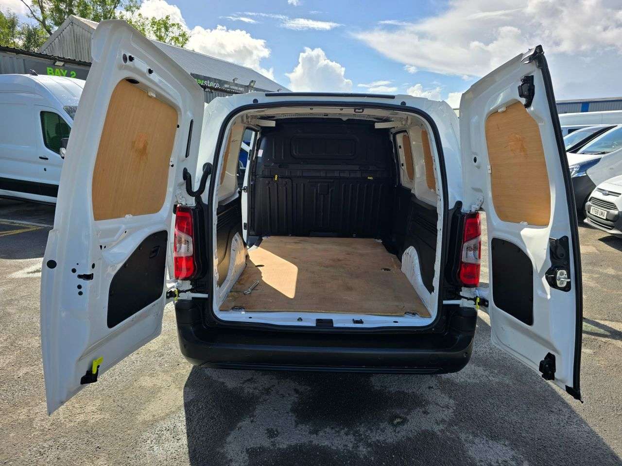 2021 PEUGEOT PARTNER 2021 PEUGEOT PARTNER