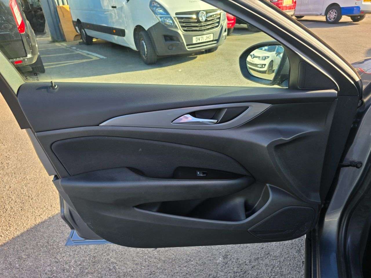 2018 VAUXHALL INSIGNIA 2018 VAUXHALL INSIGNIA