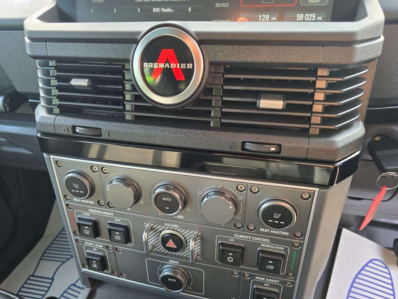 2023 INEOS GRENADIER 2023 INEOS GRENADIER