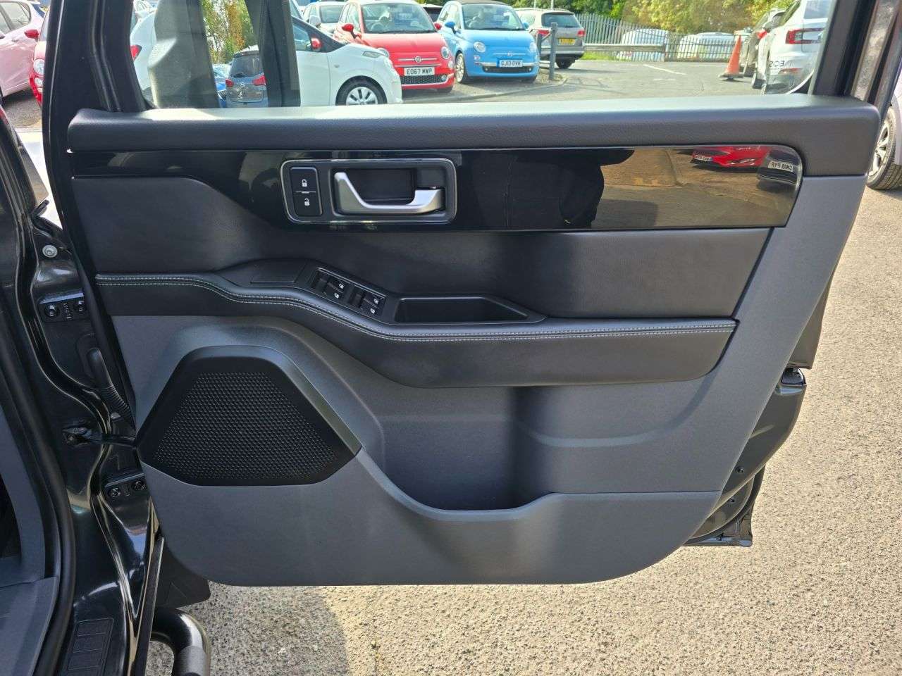 2023 INEOS GRENADIER 2023 INEOS GRENADIER