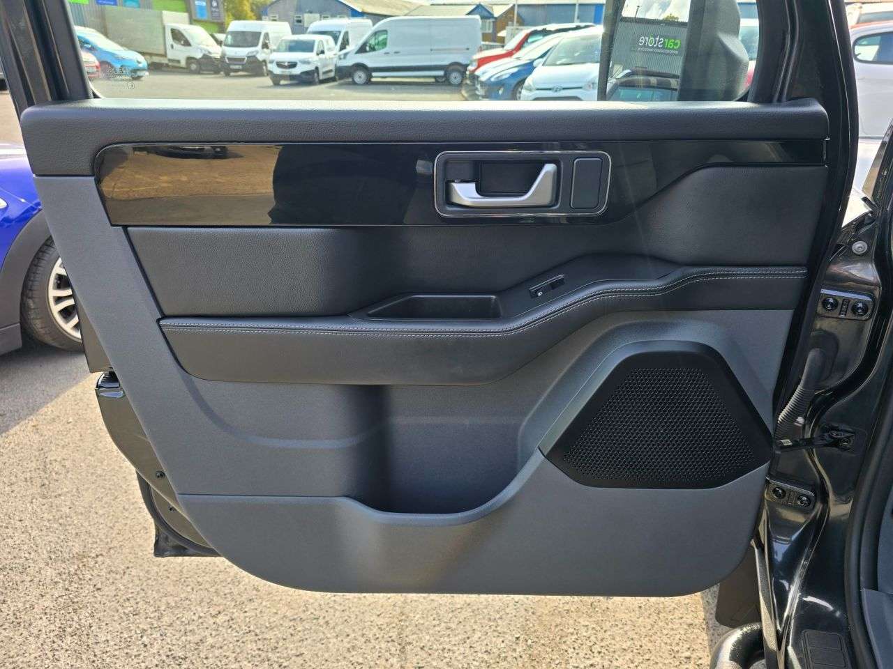 2023 INEOS GRENADIER 2023 INEOS GRENADIER