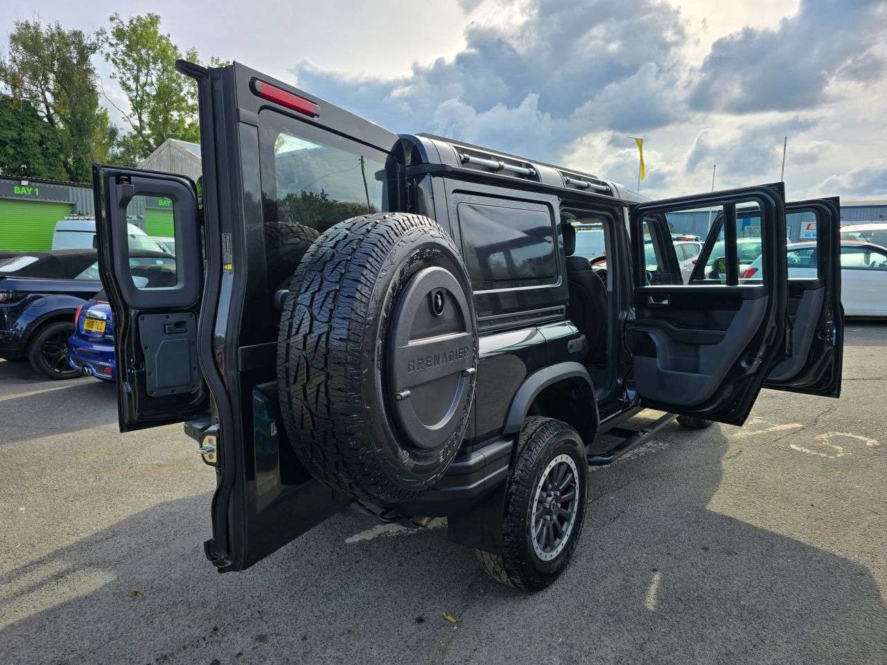 2023 INEOS GRENADIER 2023 INEOS GRENADIER