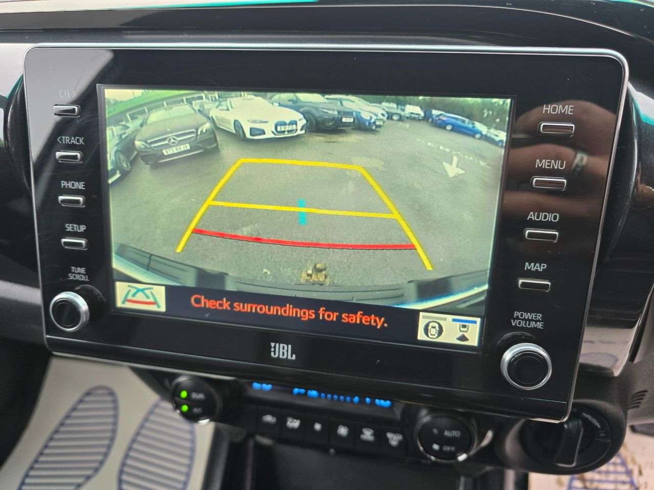 2022 TOYOTA HI-LUX 2022 TOYOTA HI-LUX