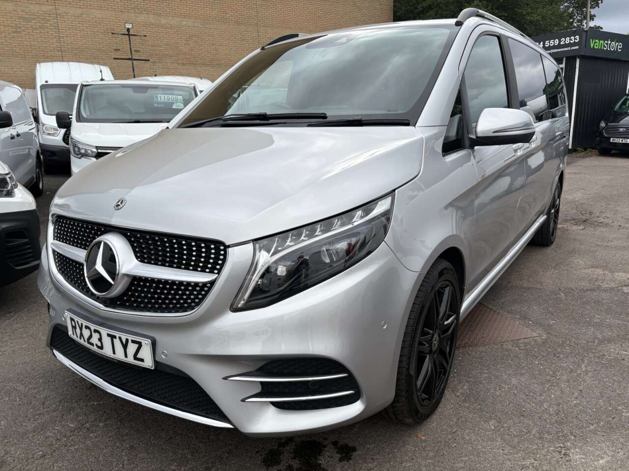 A 2023 MERCEDES-BENZ V-CLASS 2.0 V220d AMG Line Executive Van, 61,500 miles, FSH, 8 seats, Full Leather A 2023 MERCEDES-BENZ V-CLASS 2.0 V220d AMG Line Executive Van, 61,500 miles, FSH, 8 seats, Full Leather