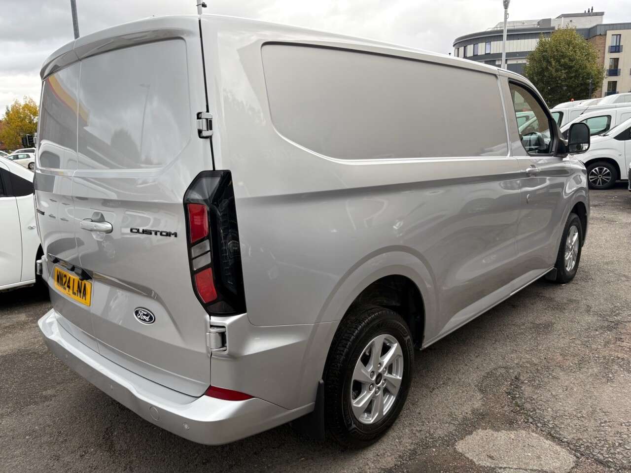 2024 FORD TRANSIT CUSTOM 2024 FORD TRANSIT CUSTOM