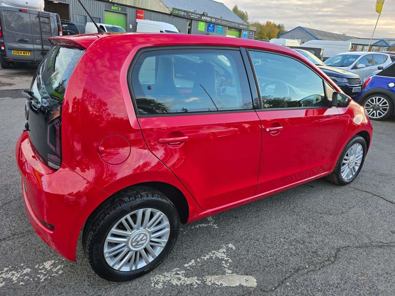 2019 VOLKSWAGEN UP! 2019 VOLKSWAGEN UP!