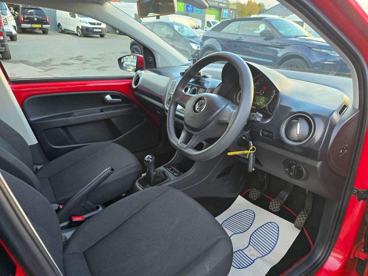 2019 VOLKSWAGEN UP! 2019 VOLKSWAGEN UP!