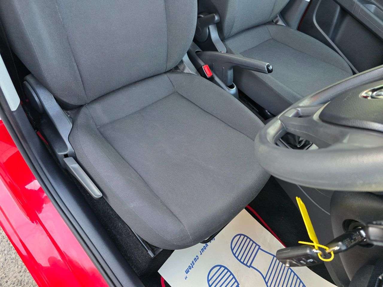 2019 VOLKSWAGEN UP! 2019 VOLKSWAGEN UP!