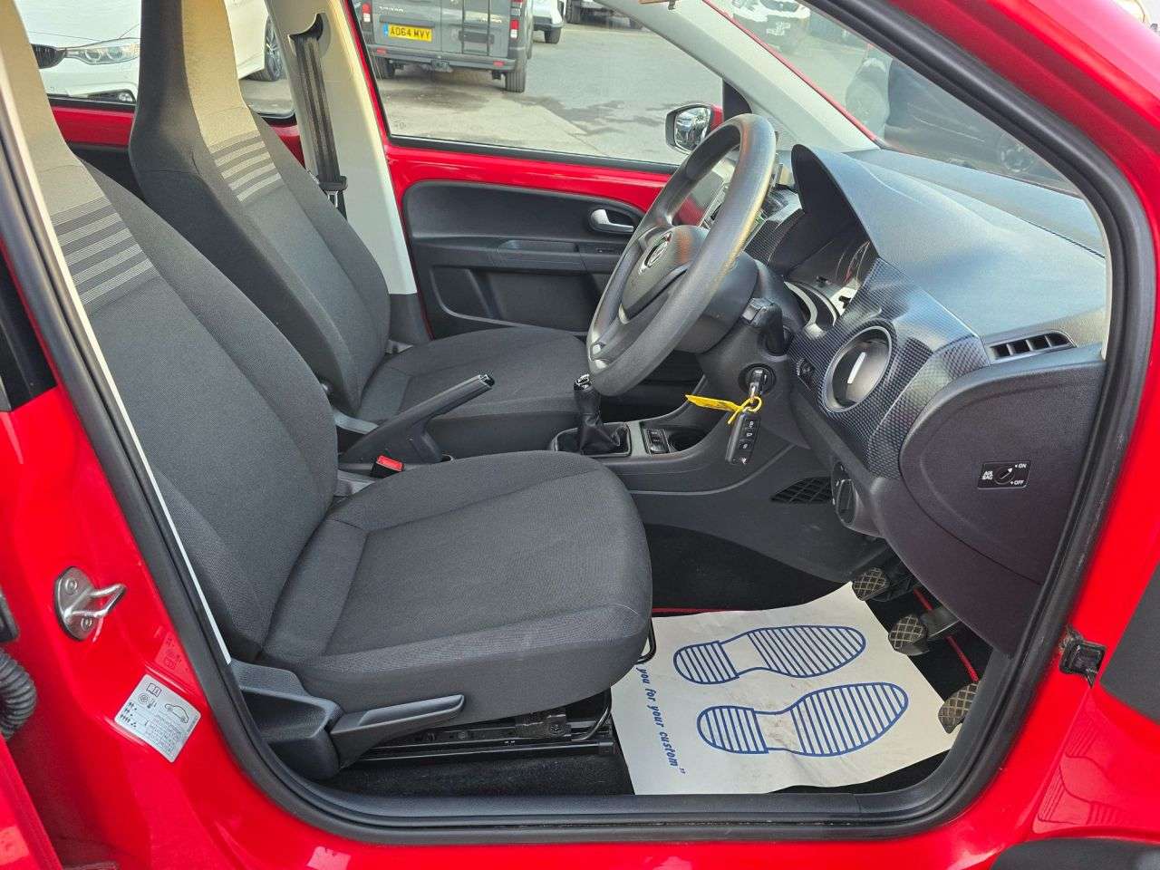 2019 VOLKSWAGEN UP! 2019 VOLKSWAGEN UP!