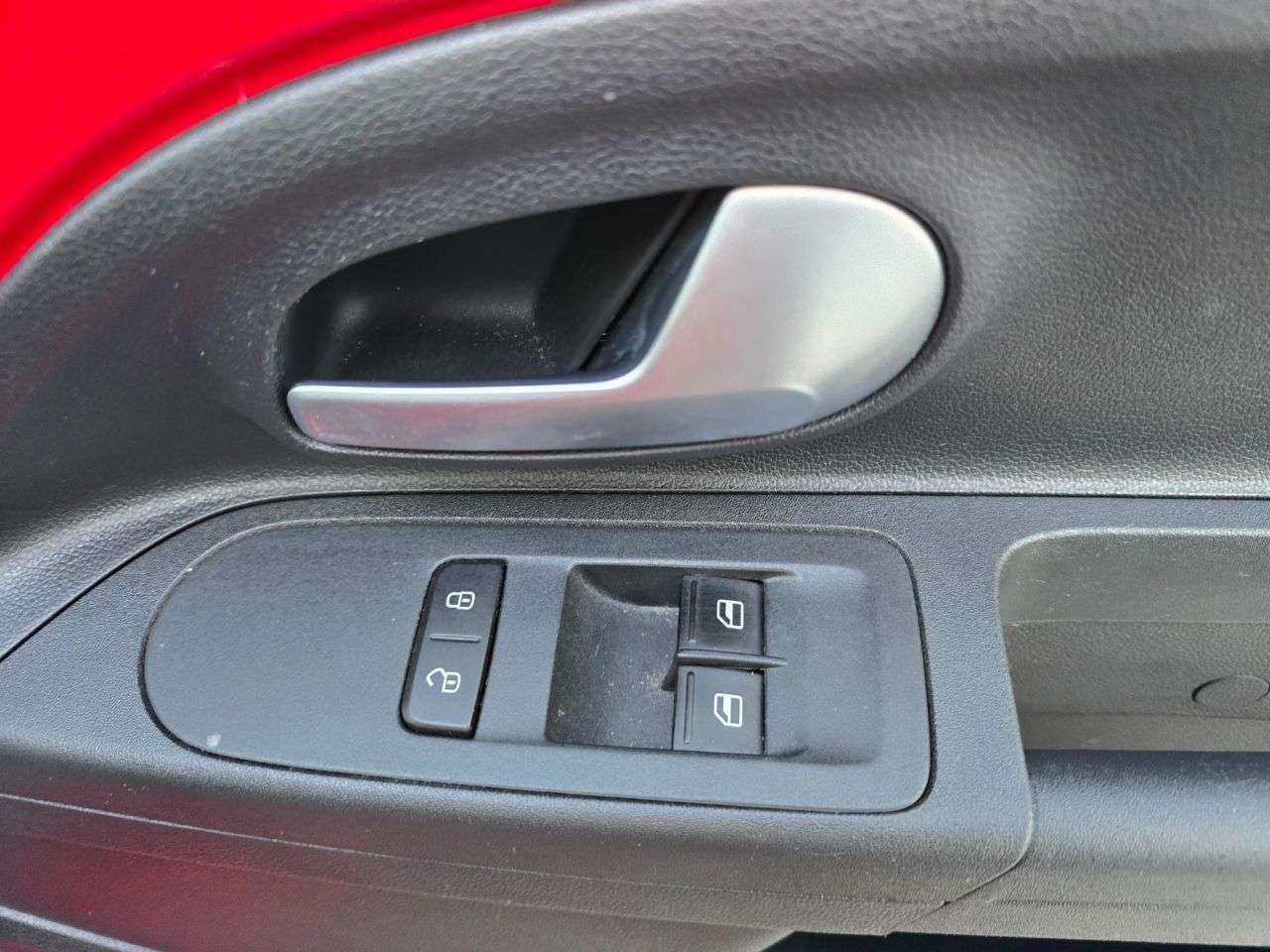 2019 VOLKSWAGEN UP! 2019 VOLKSWAGEN UP!