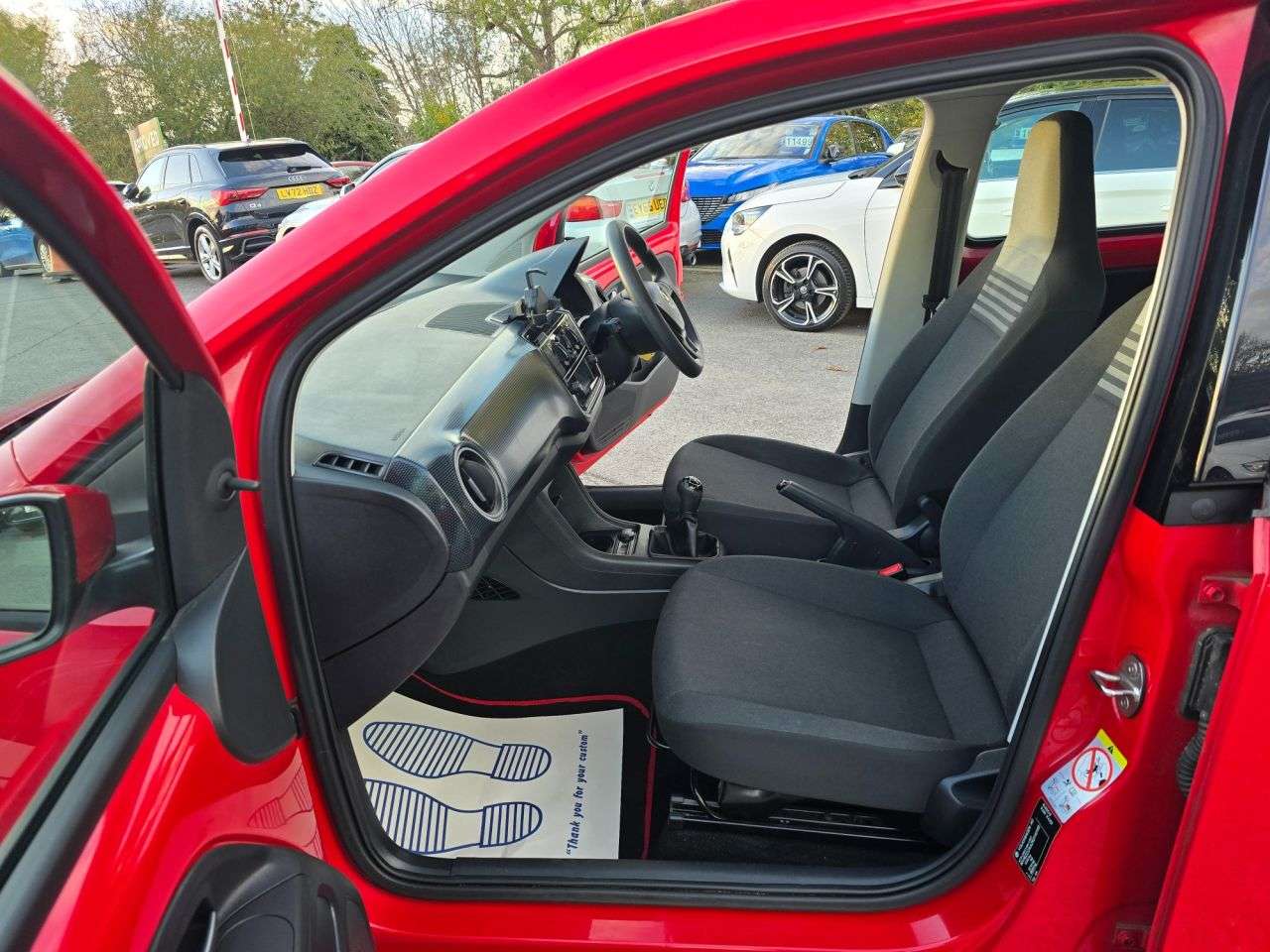 2019 VOLKSWAGEN UP! 2019 VOLKSWAGEN UP!