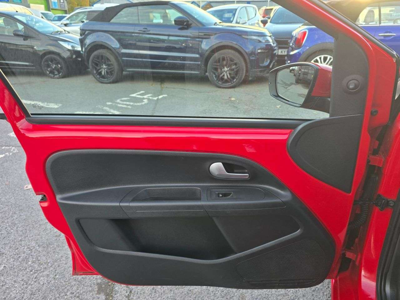 2019 VOLKSWAGEN UP! 2019 VOLKSWAGEN UP!