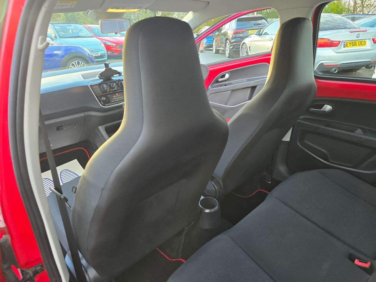 2019 VOLKSWAGEN UP! 2019 VOLKSWAGEN UP!