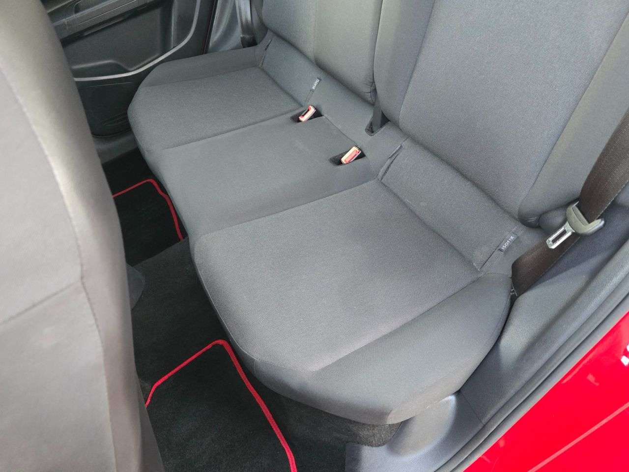 2019 VOLKSWAGEN UP! 2019 VOLKSWAGEN UP!