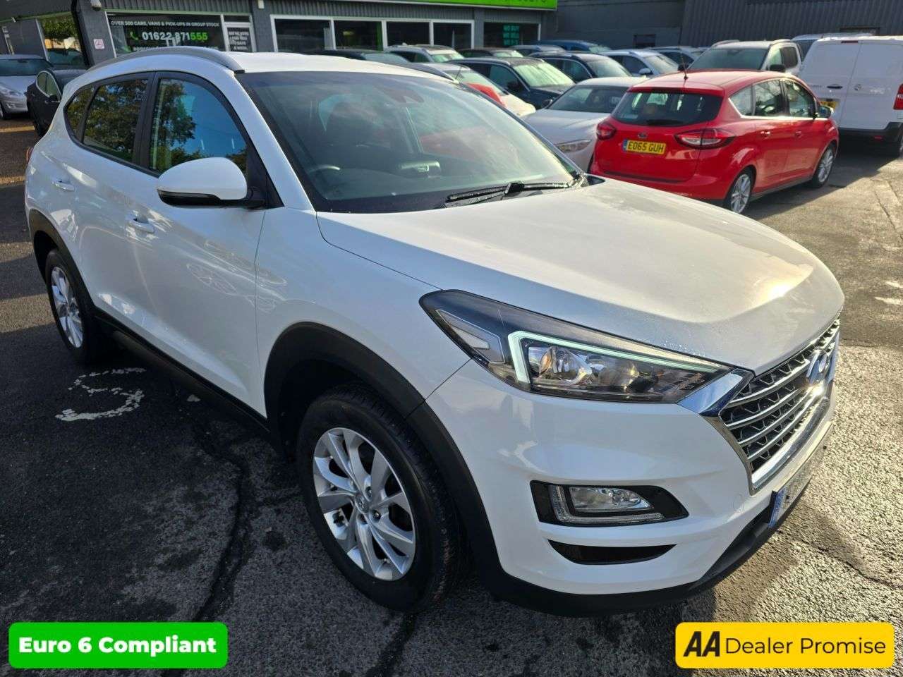 A 2019 HYUNDAI TUCSON White 1.6 GDi SE Nav SUV, 80,280 miles, 3 owners, Euro 6 ULEZ, 6-Speed, 17" A 2019 HYUNDAI TUCSON White 1.6 GDi SE Nav SUV, 80,280 miles, 3 owners, Euro 6 ULEZ, 6-Speed, 17"