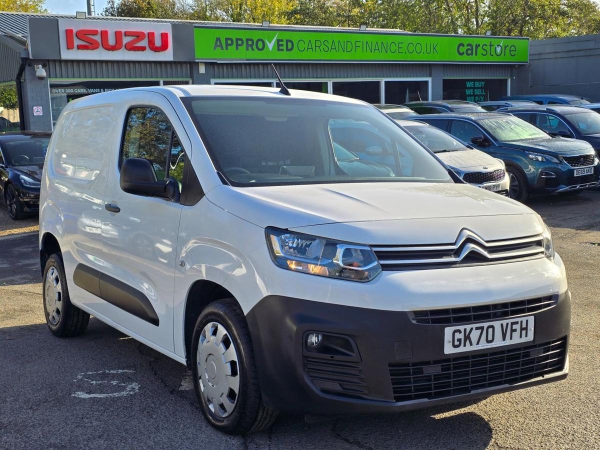 Check out this Citroen Berlingo 2021 Diesel Manual