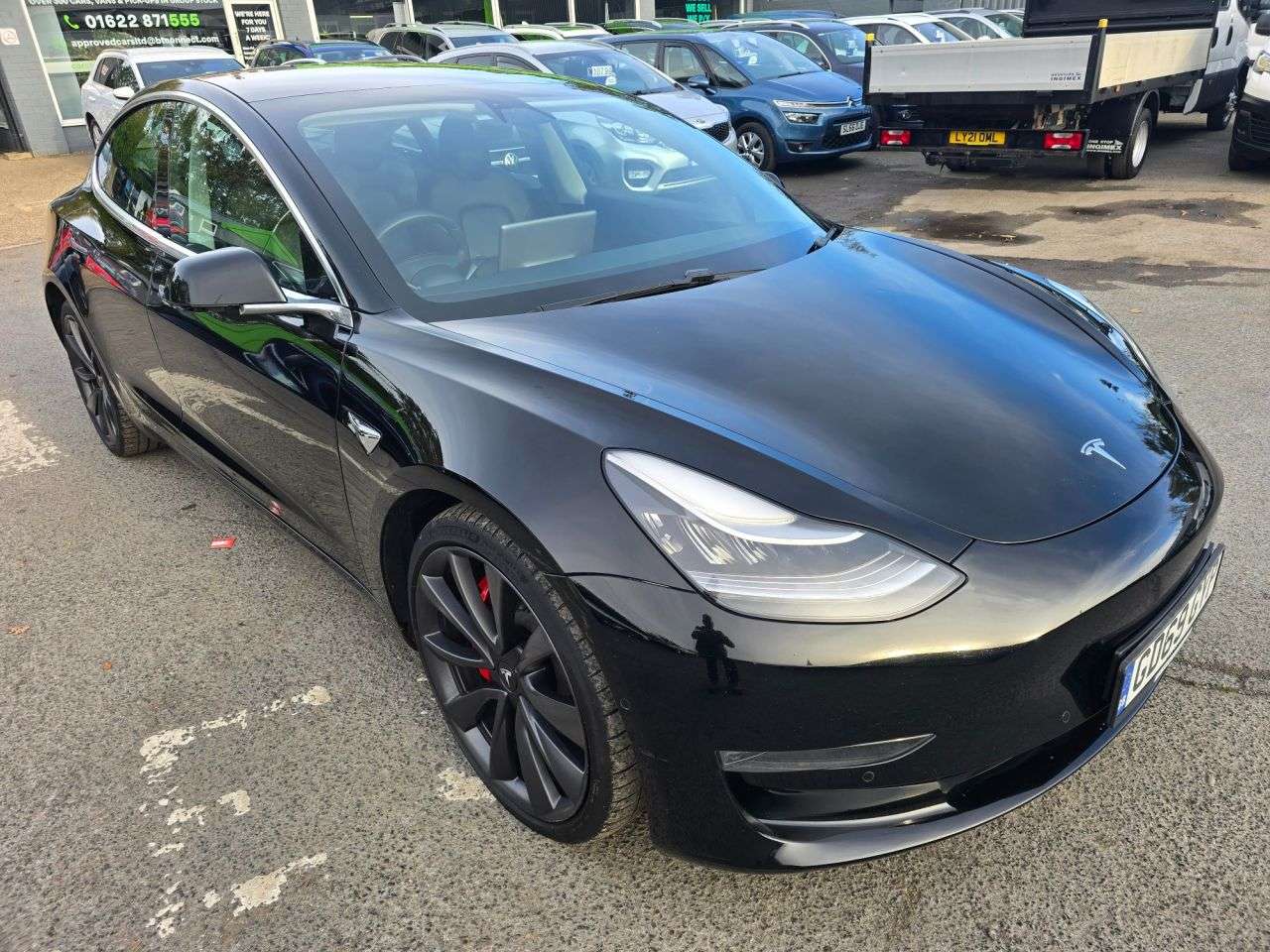 A 2020 TESLA MODEL 3 Black Dual Motor Upgraded Performance, 72,000 miles, 1 owner, ULEZ complian A 2020 TESLA MODEL 3 Black Dual Motor Upgraded Performance, 72,000 miles, 1 owner, ULEZ complian