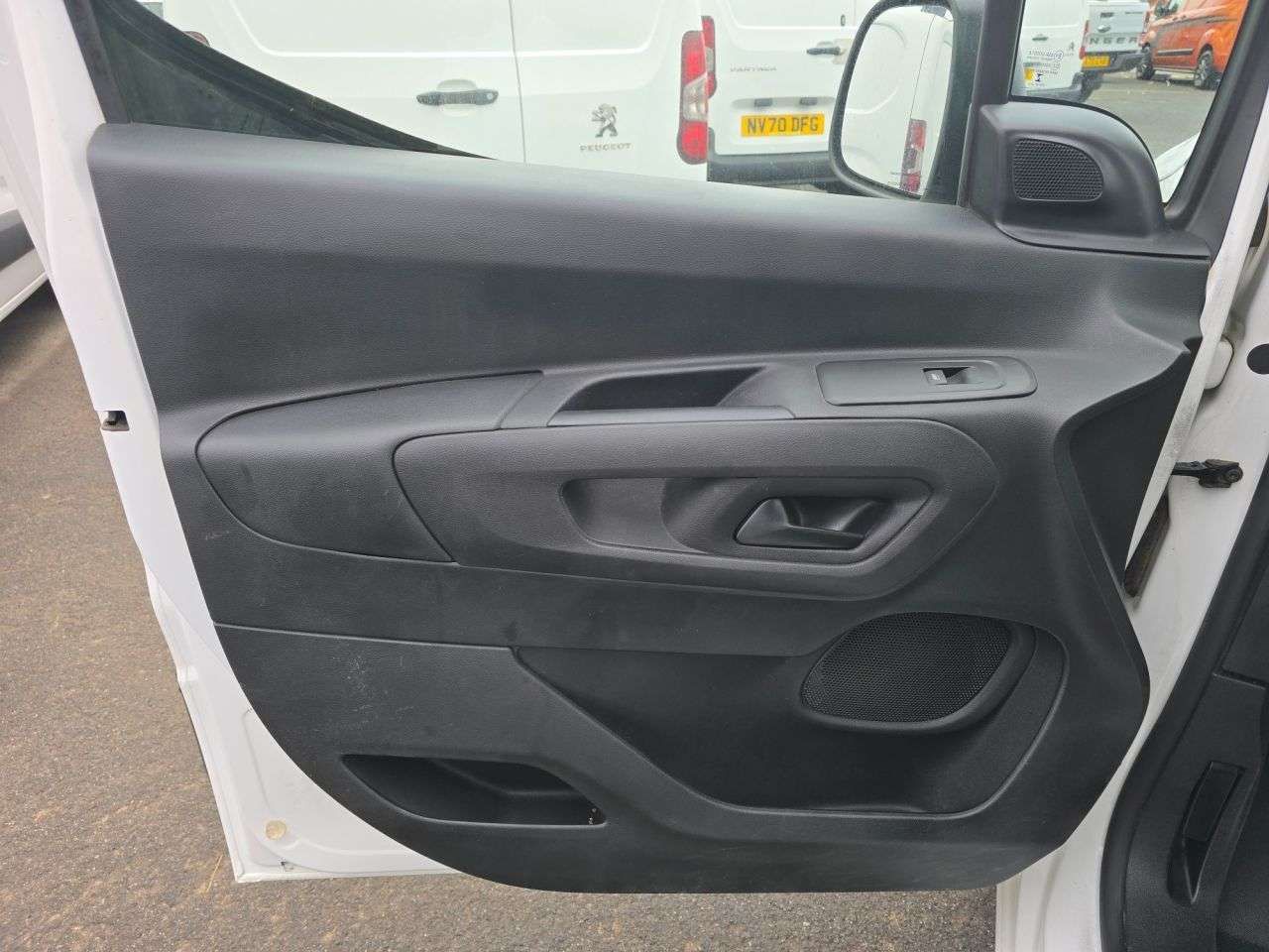 2021 PEUGEOT PARTNER 2021 PEUGEOT PARTNER