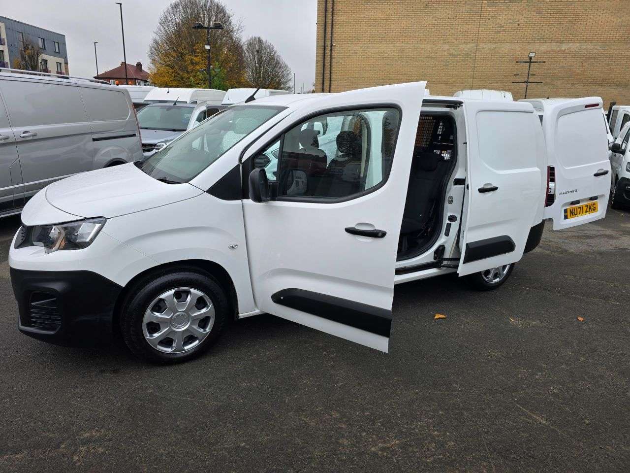 2021 PEUGEOT PARTNER 2021 PEUGEOT PARTNER