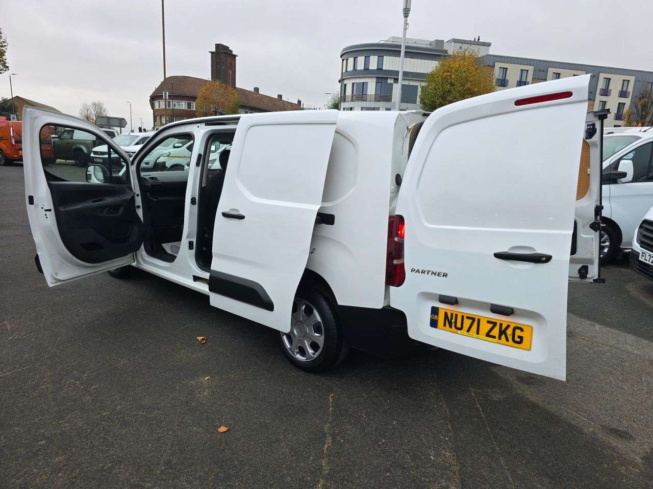 2021 PEUGEOT PARTNER 2021 PEUGEOT PARTNER