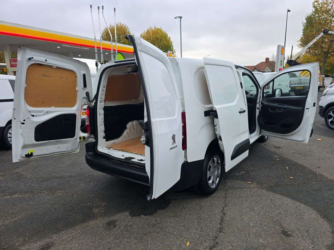 2021 PEUGEOT PARTNER 2021 PEUGEOT PARTNER