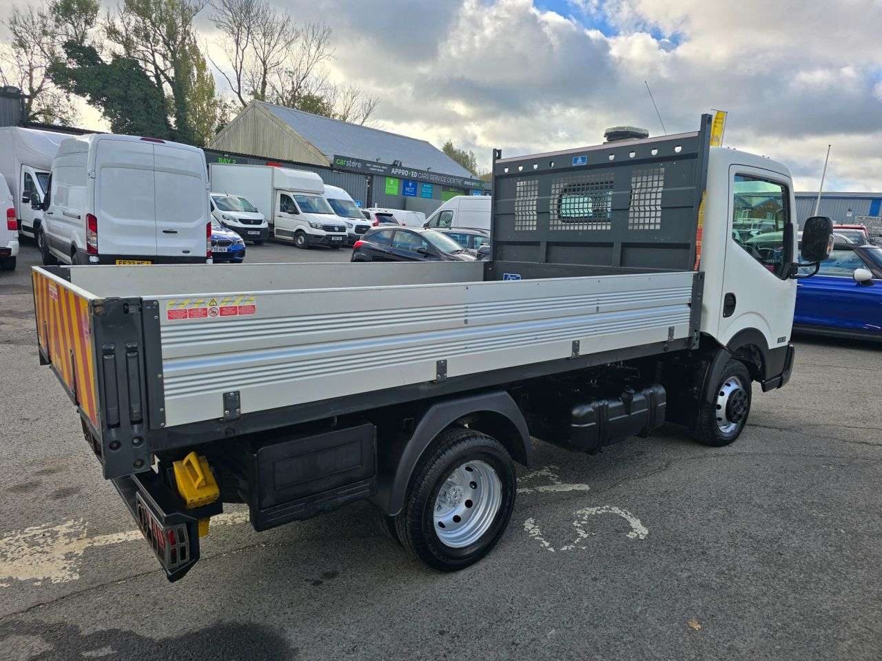2017 NISSAN NT400 CABSTAR 2017 NISSAN NT400 CABSTAR