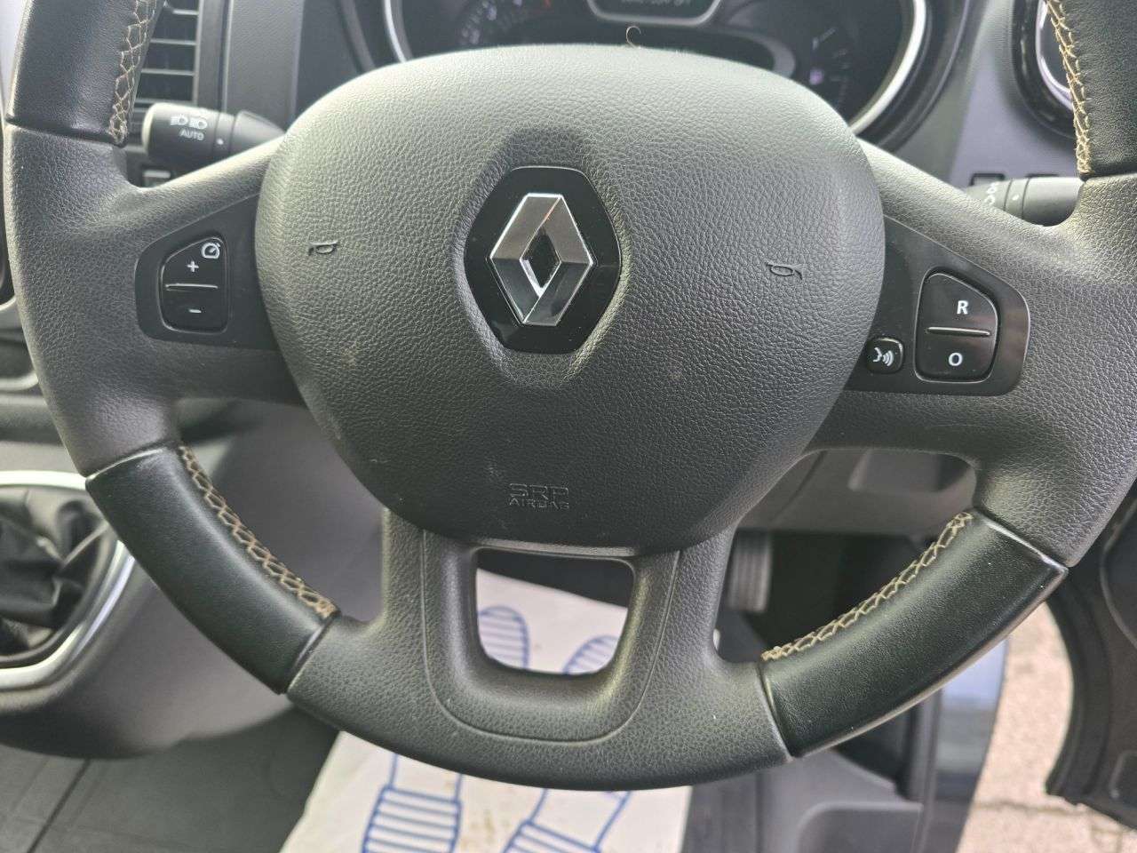 2021 RENAULT TRAFIC 2021 RENAULT TRAFIC