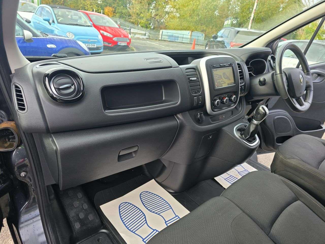 2021 RENAULT TRAFIC 2021 RENAULT TRAFIC