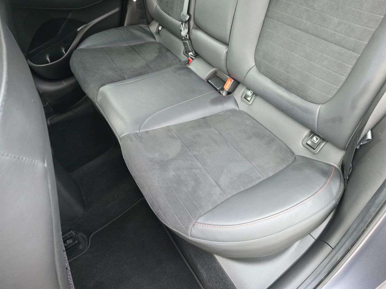 2020 HYUNDAI I30 2020 HYUNDAI I30