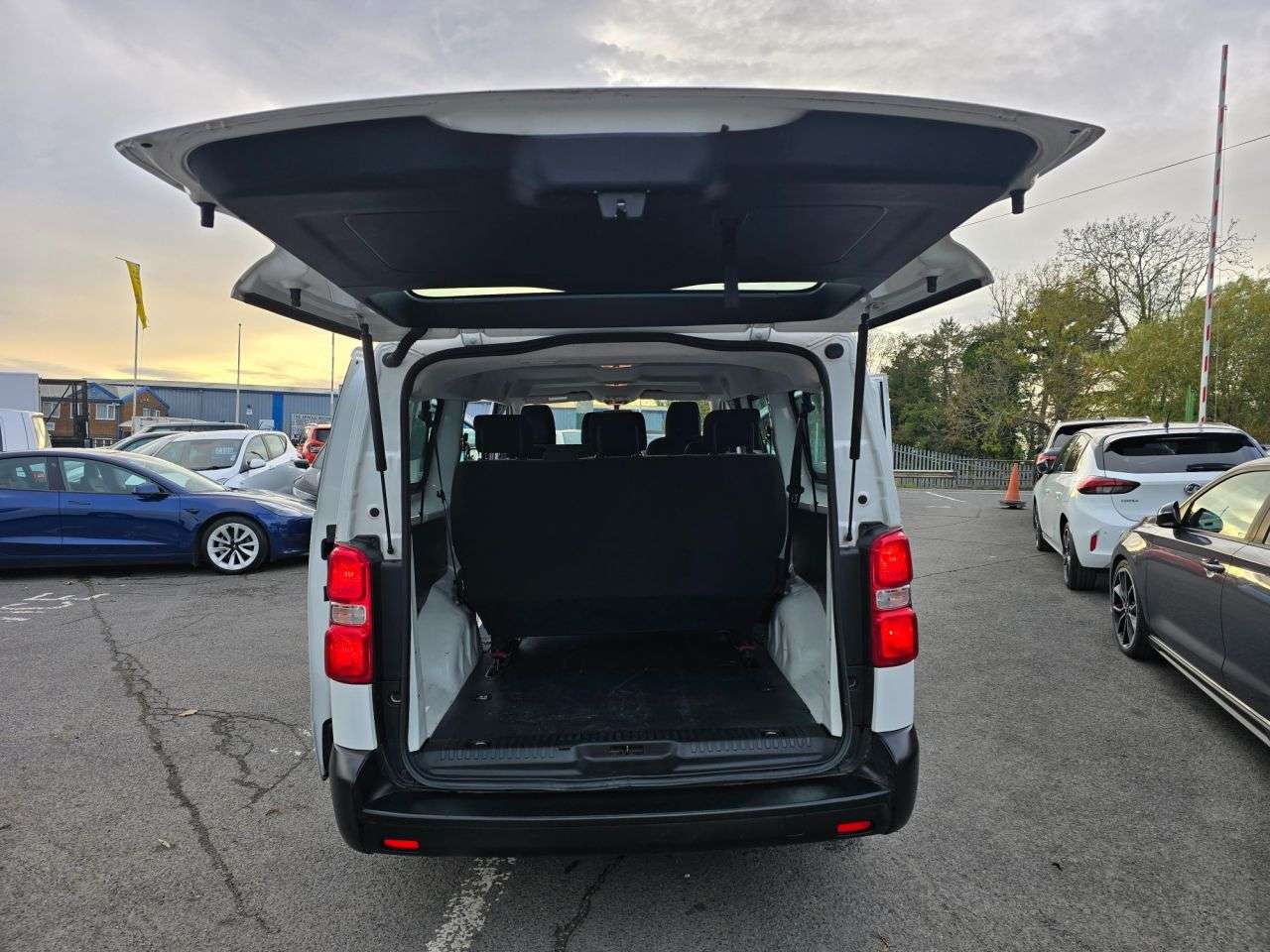 2020 VAUXHALL VIVARO LIFE 2020 VAUXHALL VIVARO LIFE