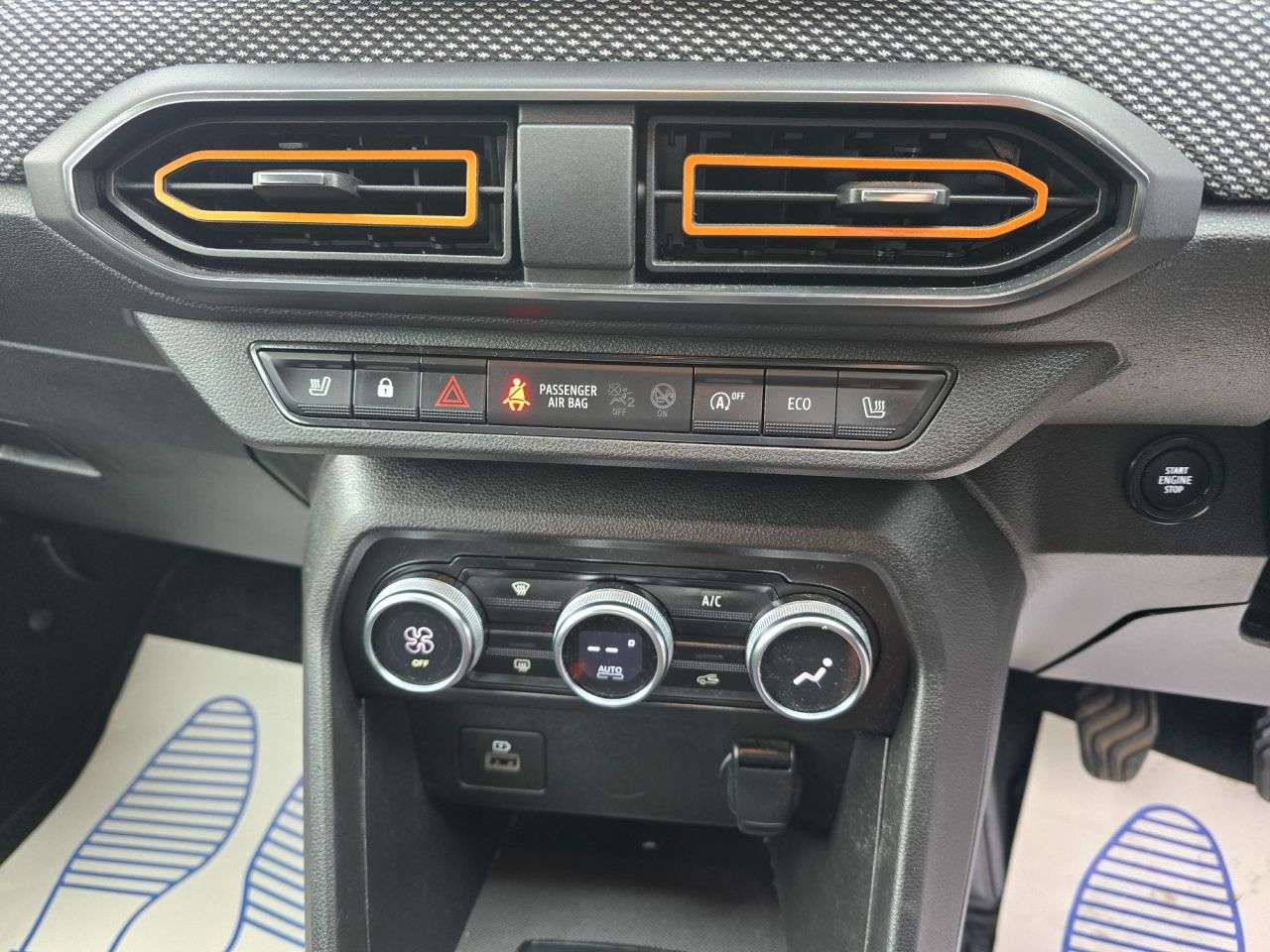 2022 DACIA SANDERO STEPWAY 2022 DACIA SANDERO STEPWAY