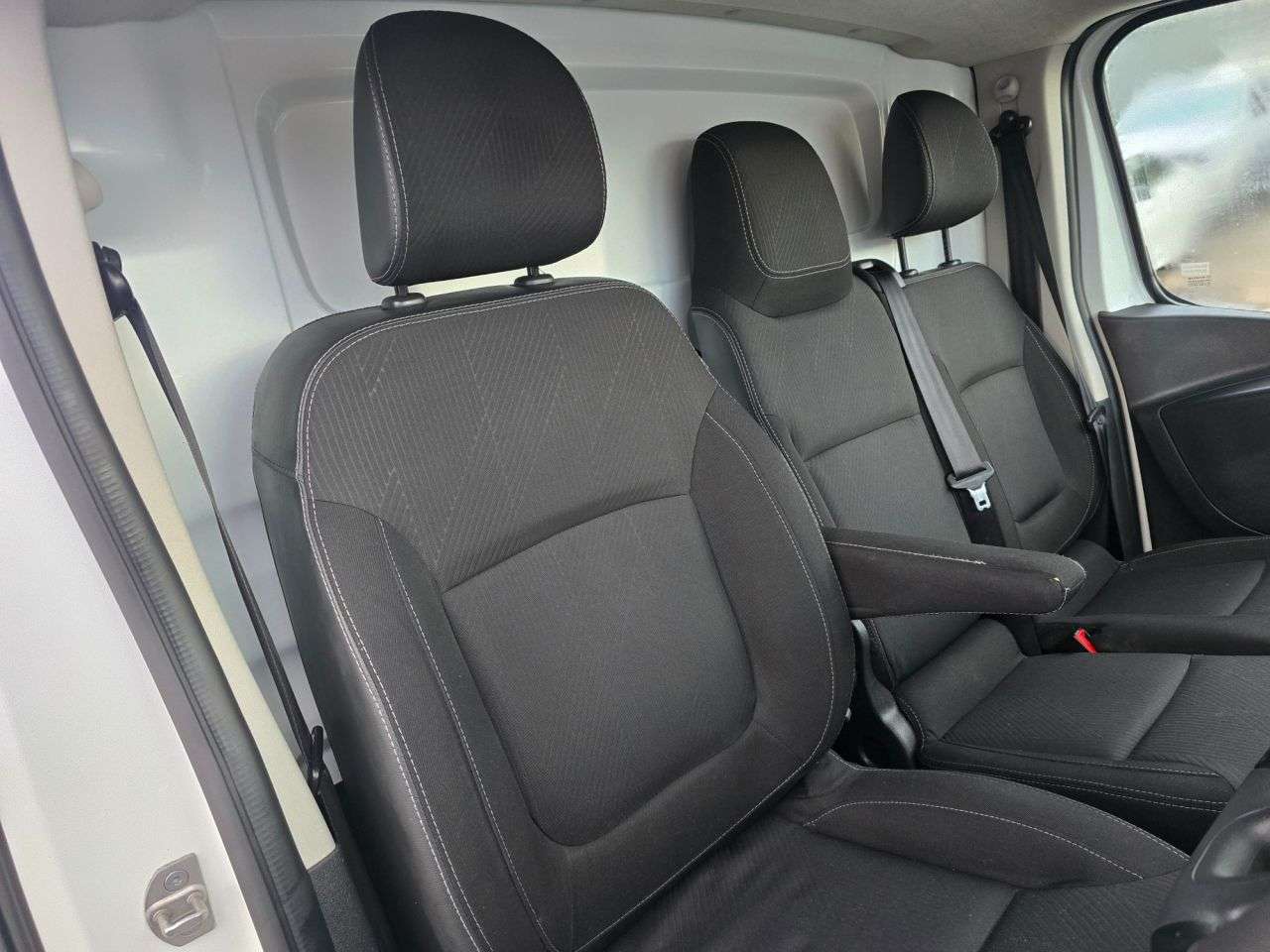 2021 RENAULT TRAFIC 2021 RENAULT TRAFIC