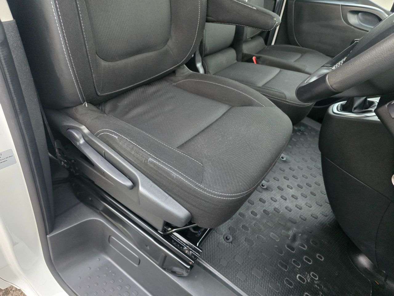 2021 RENAULT TRAFIC 2021 RENAULT TRAFIC