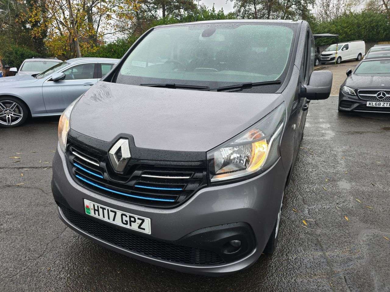 2017 RENAULT TRAFIC 2017 RENAULT TRAFIC