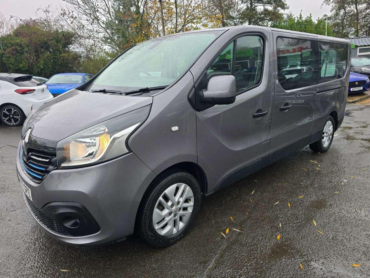 2017 RENAULT TRAFIC 2017 RENAULT TRAFIC