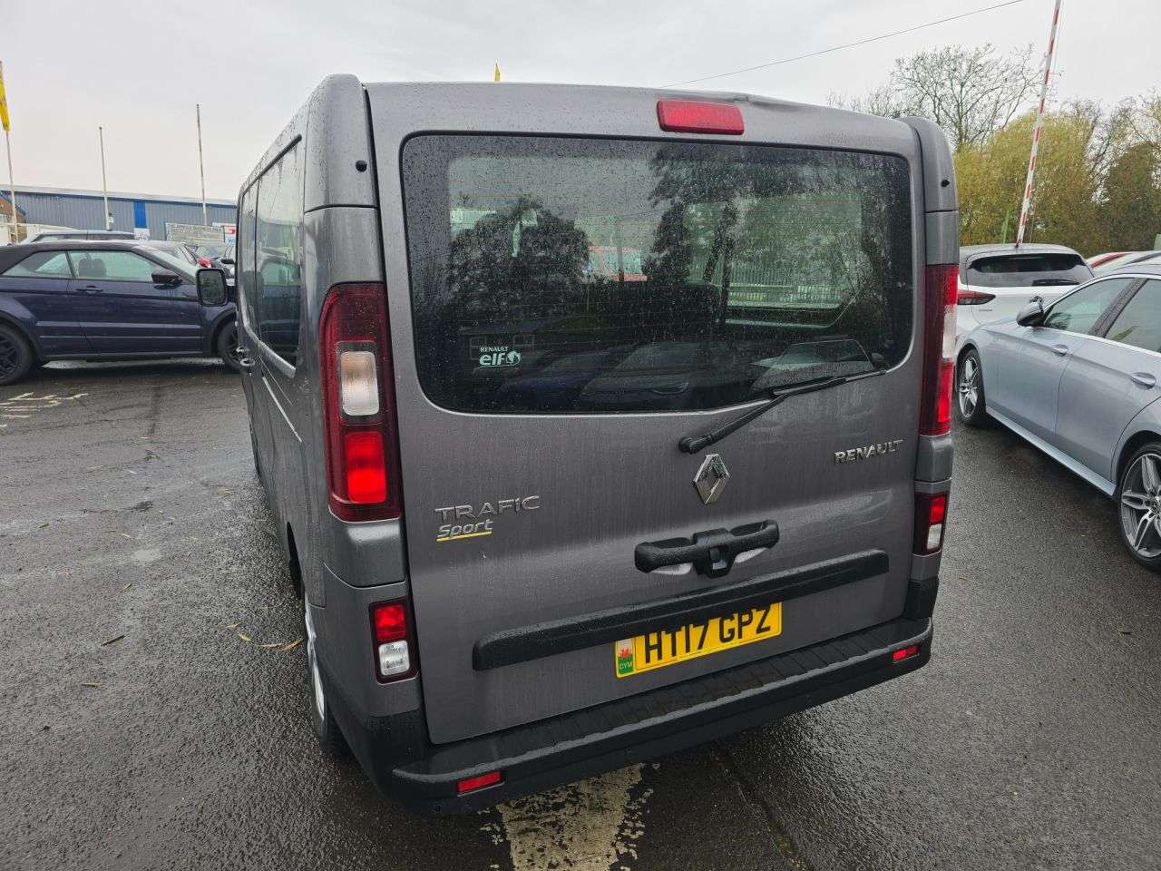 2017 RENAULT TRAFIC 2017 RENAULT TRAFIC