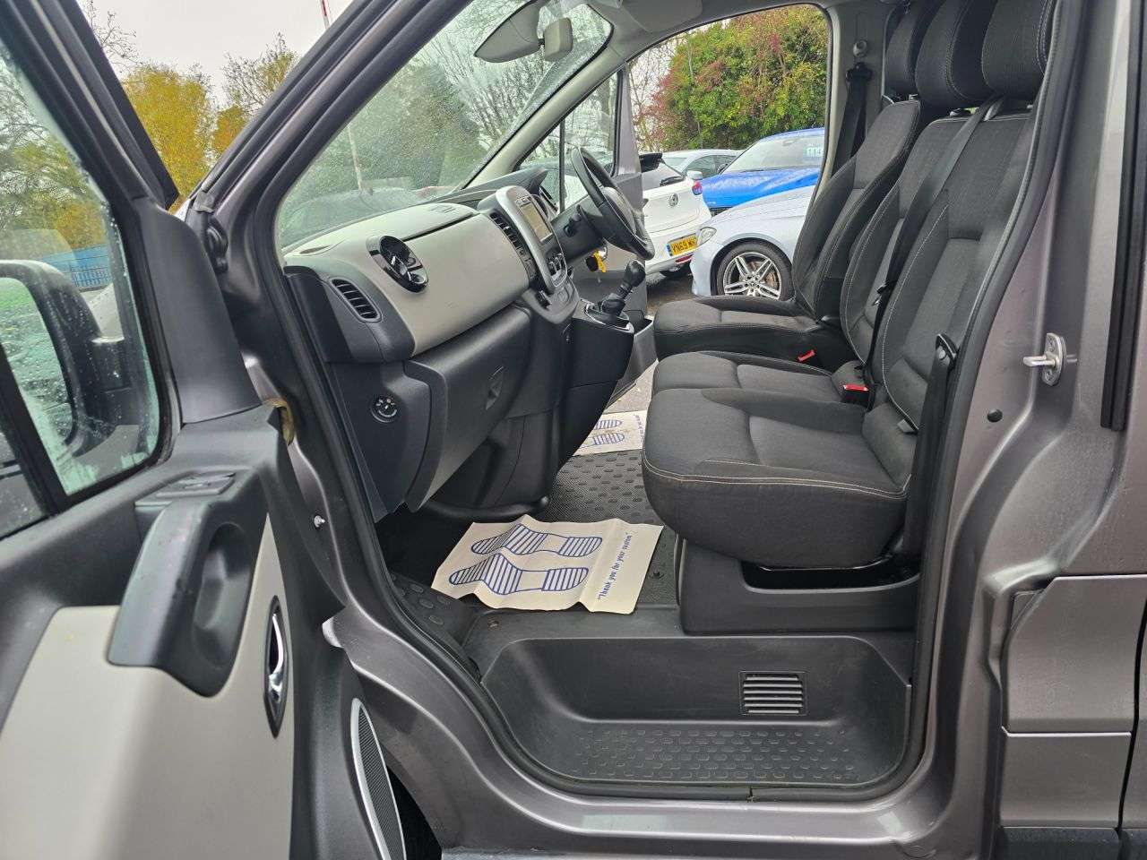 2017 RENAULT TRAFIC 2017 RENAULT TRAFIC