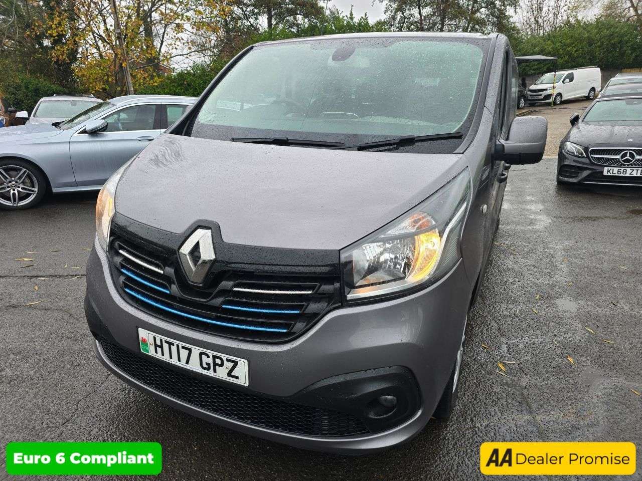 2017 RENAULT TRAFIC 2017 RENAULT TRAFIC