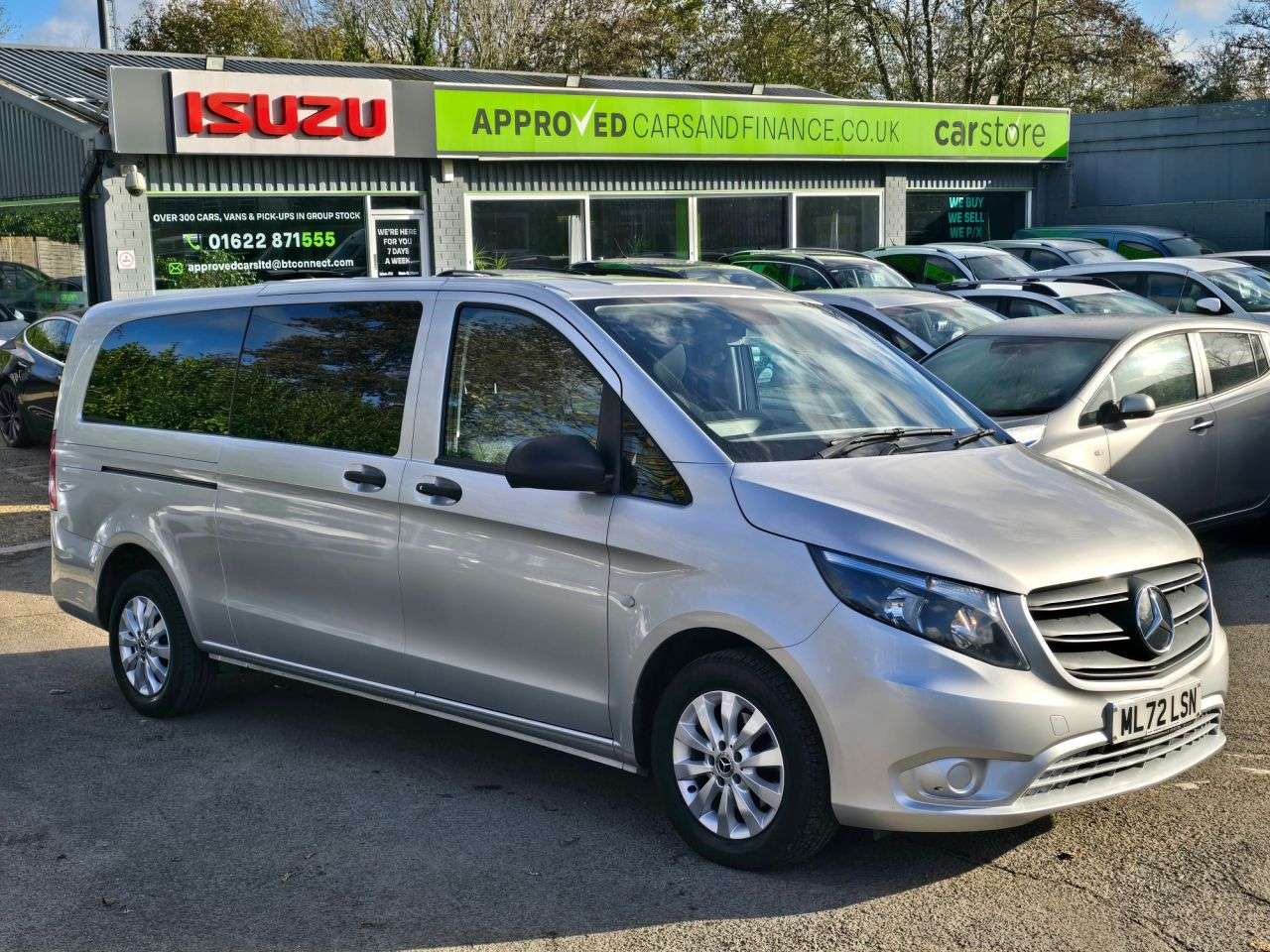A 2023 MERCEDES-BENZ VITO Silver 2.0 116 CDI Manual Progressive Crew Van, 28,500 miles, 1 owner, Euro A 2023 MERCEDES-BENZ VITO Silver 2.0 116 CDI Manual Progressive Crew Van, 28,500 miles, 1 owner, Euro