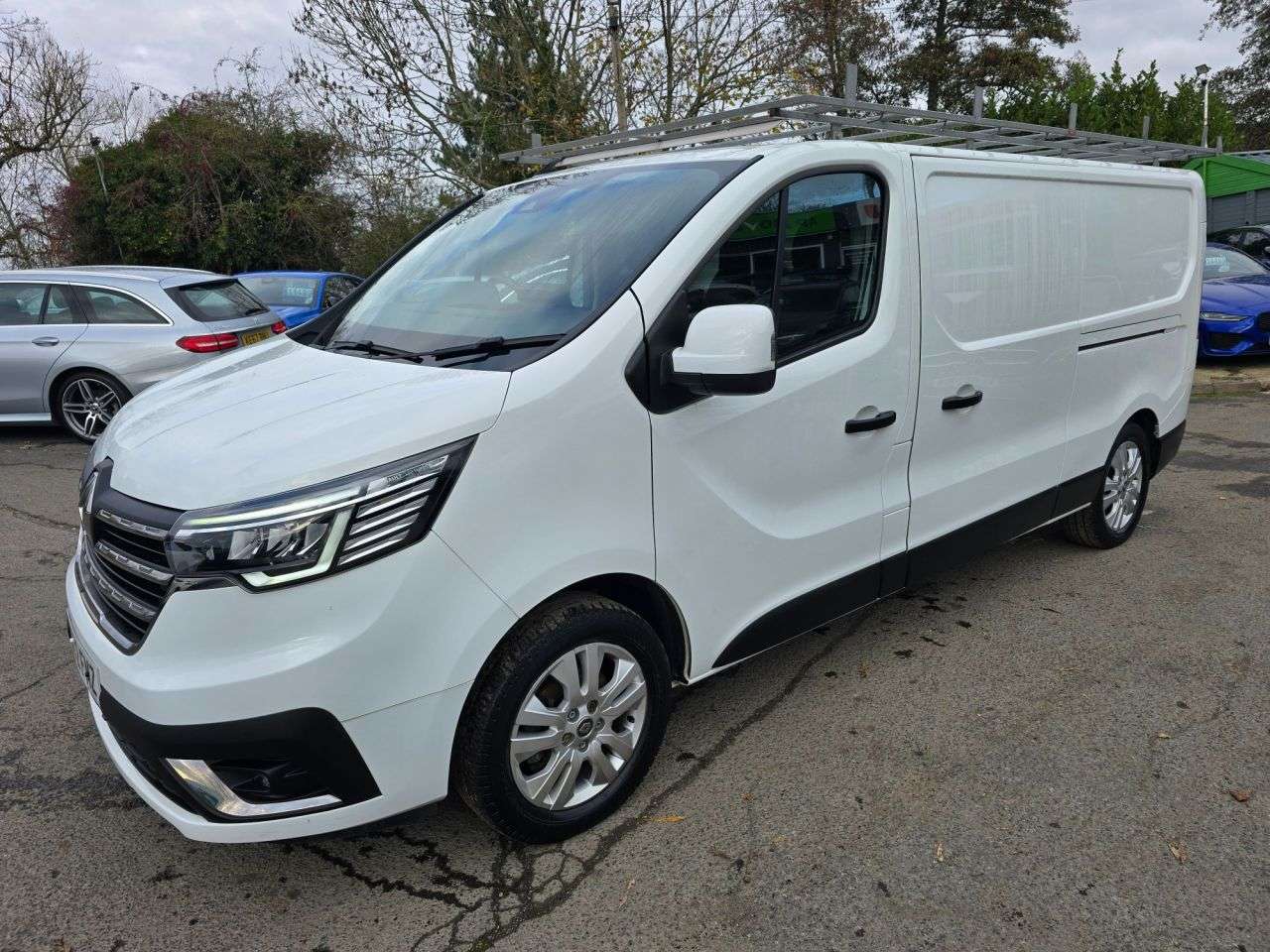 2022 RENAULT TRAFIC 2022 RENAULT TRAFIC