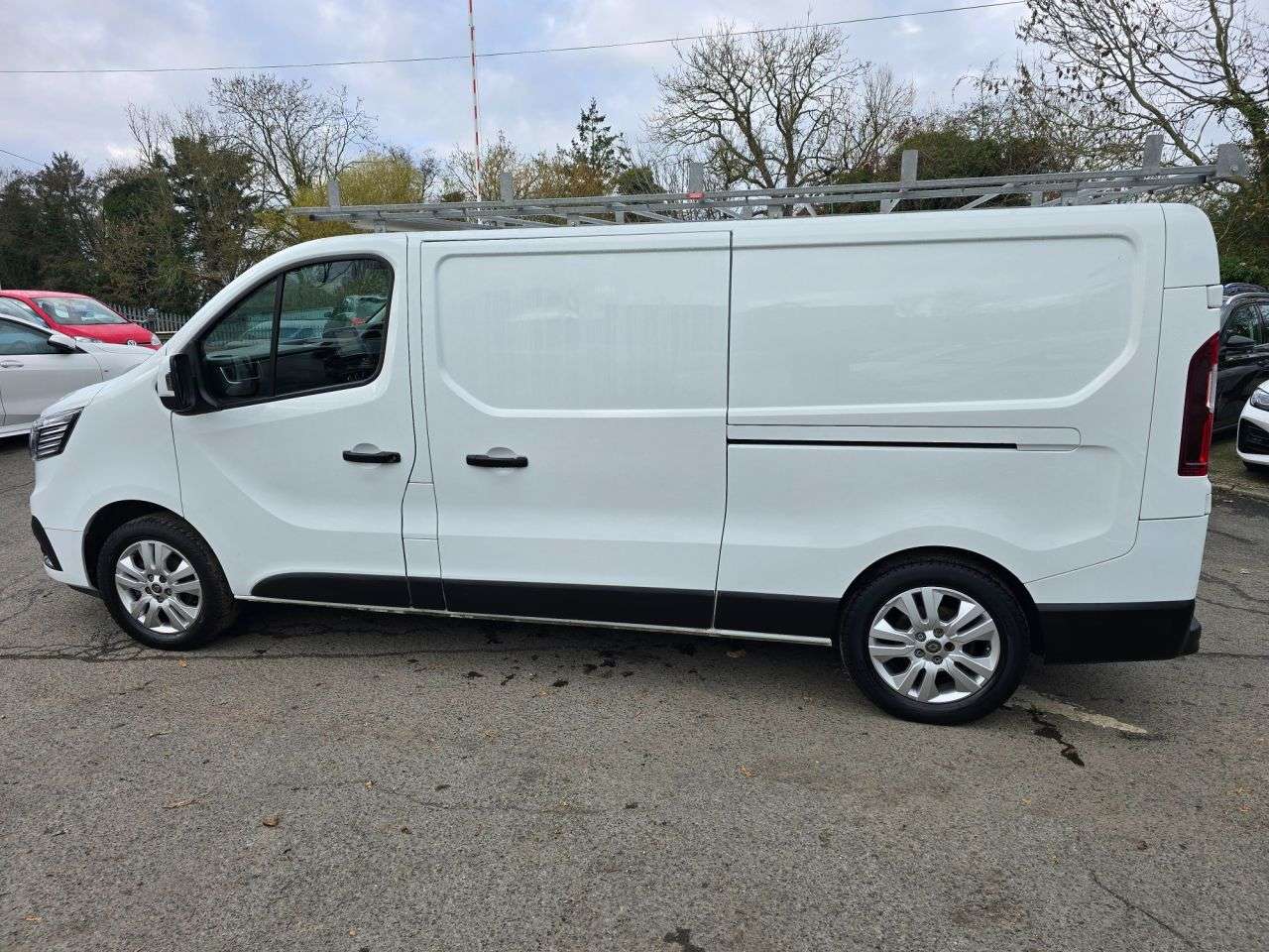 2022 RENAULT TRAFIC 2022 RENAULT TRAFIC