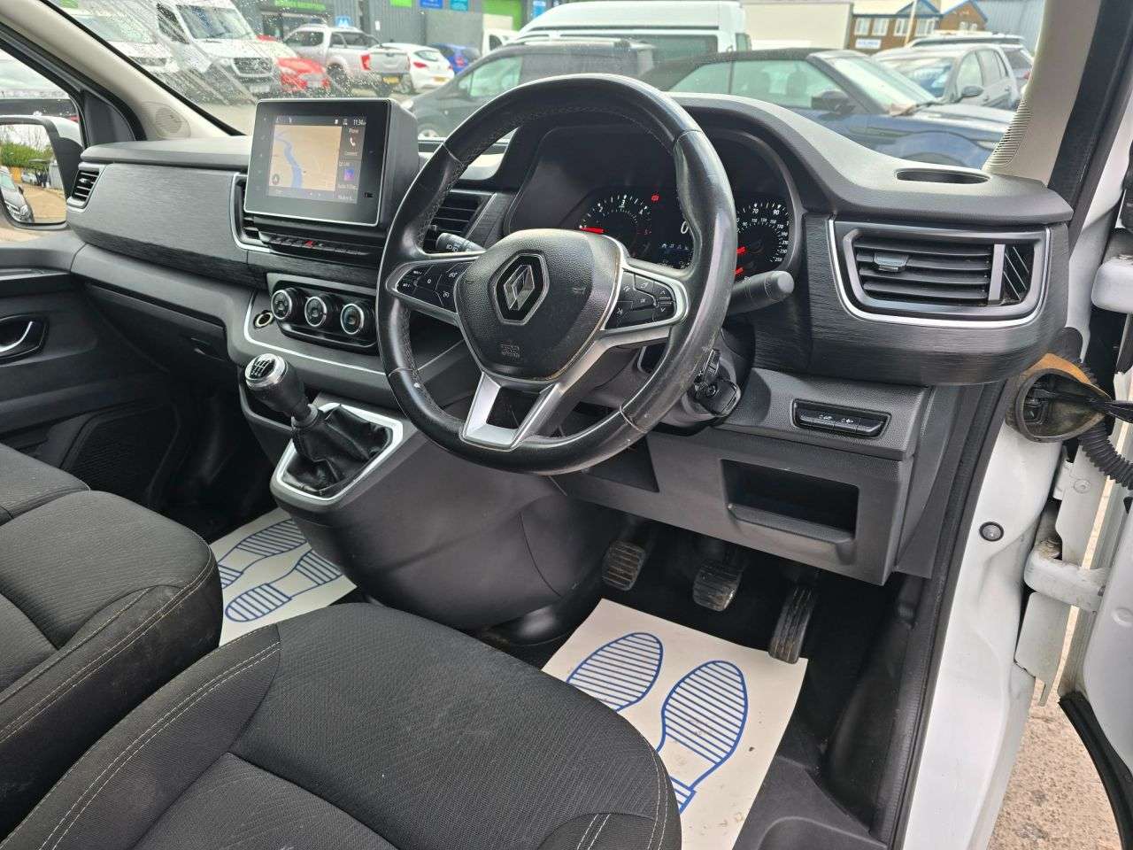 2022 RENAULT TRAFIC 2022 RENAULT TRAFIC