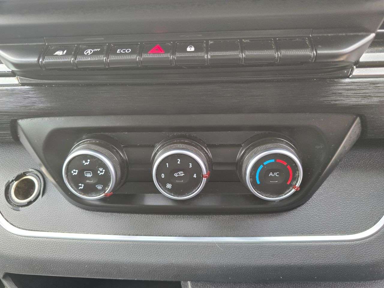 2022 RENAULT TRAFIC 2022 RENAULT TRAFIC