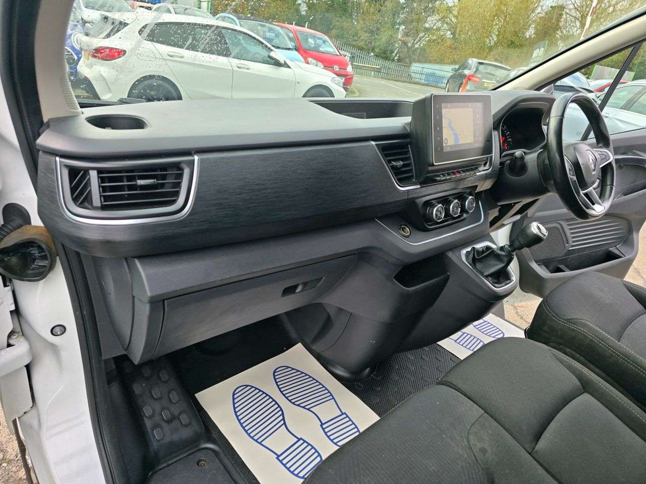 2022 RENAULT TRAFIC 2022 RENAULT TRAFIC